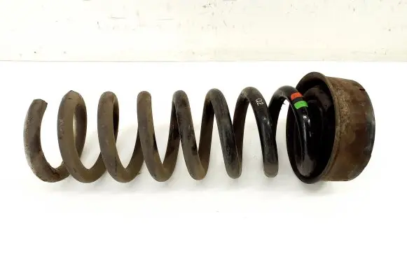 Mercedes-Benz E W212 Rear coil spring A2123260367