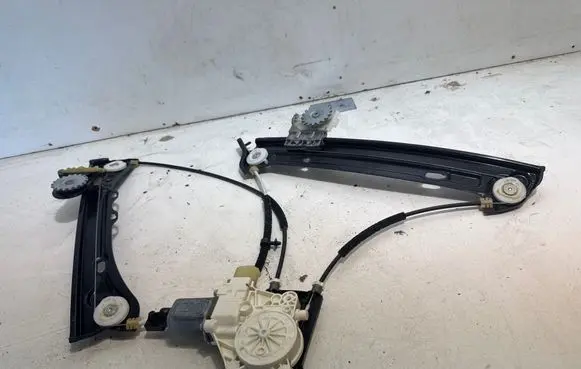 BMW X4 F26 Front door window regulator with motor 985159102