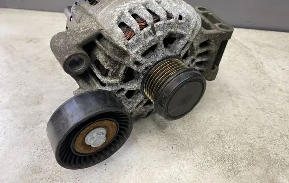 Ford C-MAX II Generator/alternator BV6N10300AA 311025592