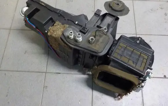 Interior heater climate box assembly