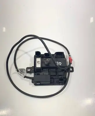 BMW 3 F30 F35 F31 Current control relay 7633242 58650910