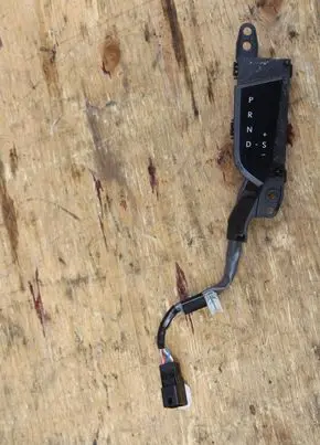 Lexus UX Gear shifter/selector PA66GF33 76L905RH