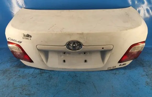 Toyota Camry Tailgate/trunk/boot lid 6440106280