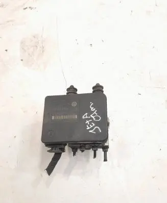Volkswagen Jetta V ABS Pump 1K0907379Q 10096003553 00005305