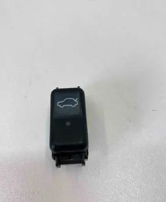 Mercedes-Benz SL R129 Tailgate/boot open switch button A1298212751 1298212751
