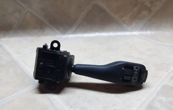 BMW 5 E39 Wiper control stalk 01204030 8375408