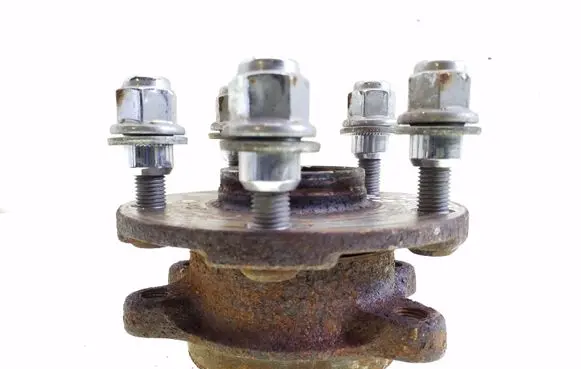 Toyota Auris E180 Front wheel hub