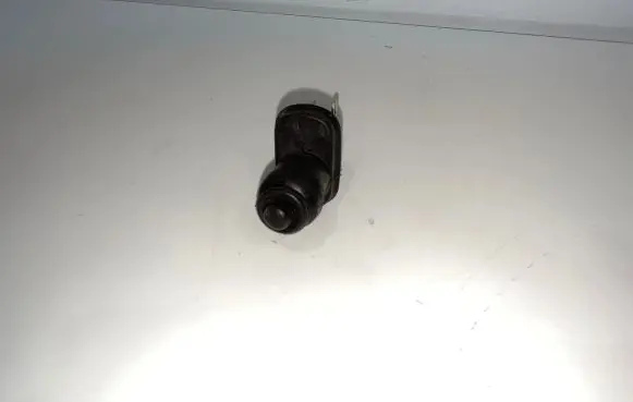 Audi 80 90 S2 B4 Front door sensor 995947561A