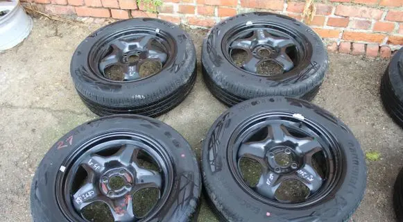 Dacia Sandero III R16 steel rim 