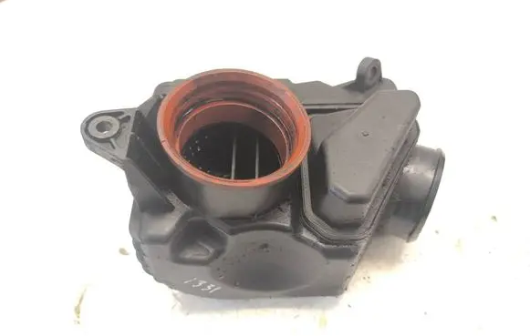 Intake resonator