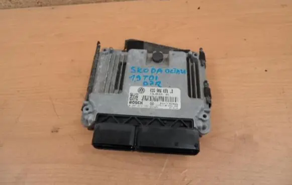 Skoda Octavia Mk2 (1Z) Engine control unit/module ECU