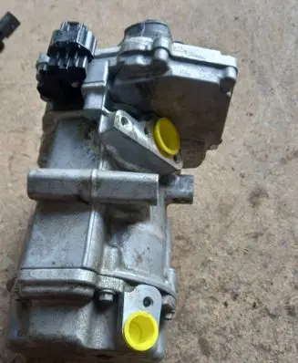 Renault Captur II Air conditioning (A/C) compressor (pump) 926003211R 07F09186 0424002320