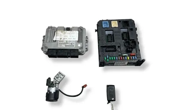 Peugeot 308 Engine ECU kit and lock set 9653958980 9664843780 0281013872
