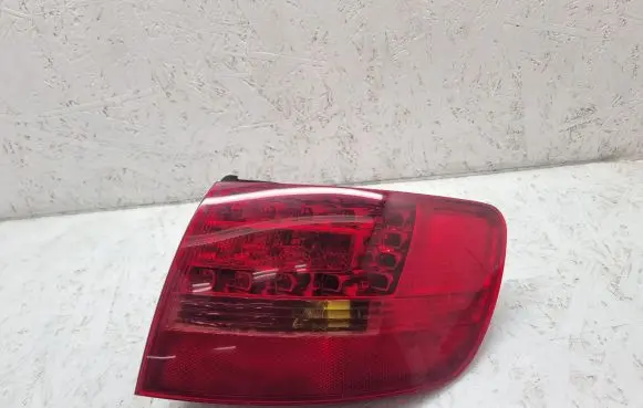 Audi A6 S6 C6 4F Rear/tail lights