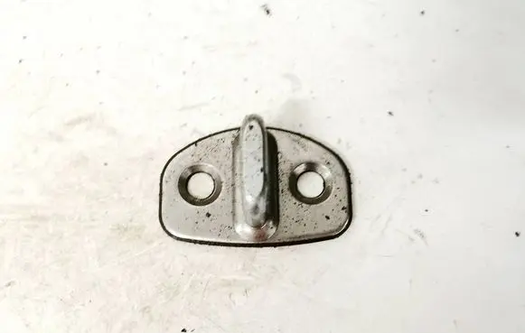 Skoda Fabia Mk2 (5J) Front door lock loop/hook striker 6y0837033c 1z0837033c