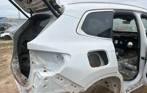 BMW X1 U11 Rear quarter panel 