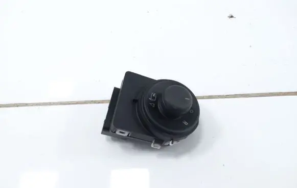 Opel Insignia A Wing mirror switch 13271833