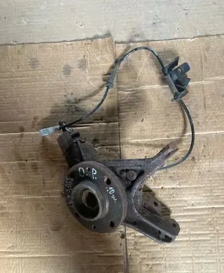 Peugeot 3008 I Front wheel hub
