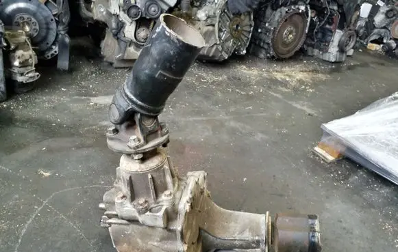 Hyundai Tucson JM Gearbox transfer box case 051205612 JMVGT VGT
