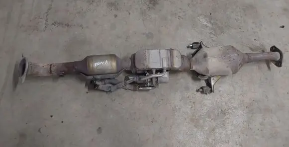 Toyota Prius (XW50) Catalyst/FAP/DPF particulate filter 