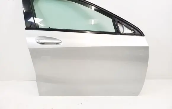 Mercedes-Benz A W176 Front door A1767200205