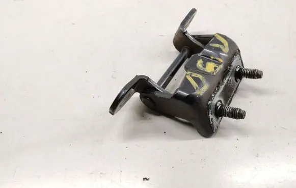 Mercedes-Benz X-class W470 Rear door upper hinge 