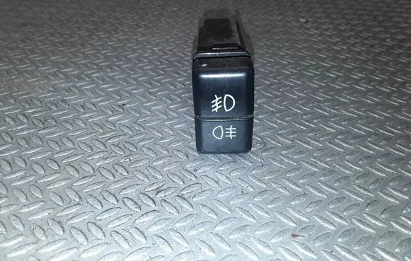 Isuzu Trooper Fog light switch 