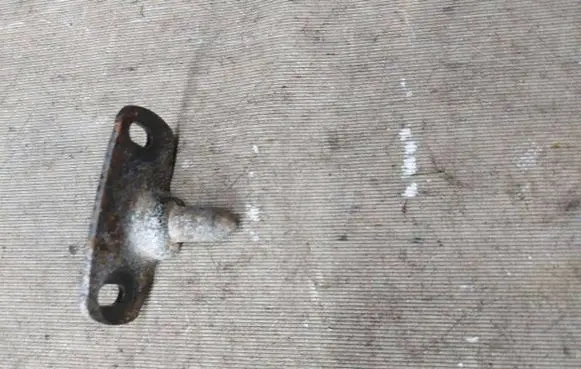Opel Vivaro Rear door lock loop/hook striker F7G038G6M66