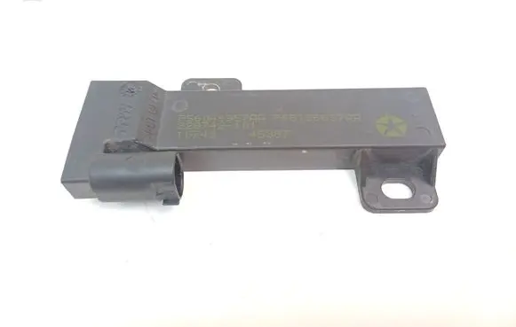 Jeep Cherokee Keyless system antenna P56046957AA 92874210 10743