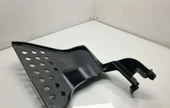 Mercedes-Benz GLE W167 Other interior part A1673411000
