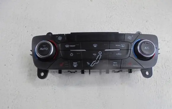 Ford Focus Climate control unit
