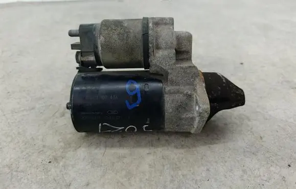 Opel Corsa D Starter motor 0001107436