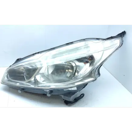 Peugeot 208 Headlight/headlamp 9802221880