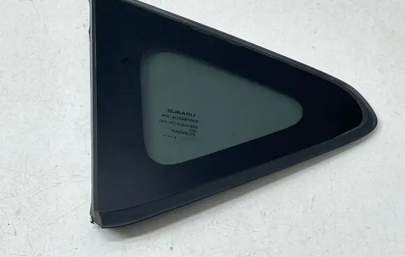 Subaru Crosstrek III Rear side window 65209FN01A 65209FN030