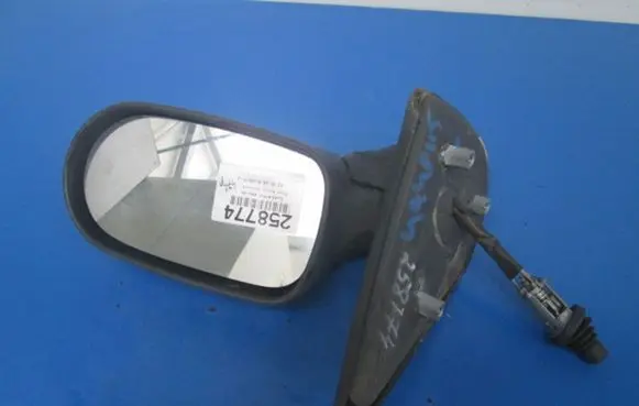 Fiat Palio Front door electric wing mirror