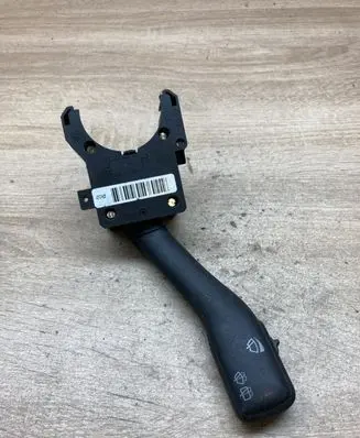 Volkswagen PASSAT B5 Wiper control stalk 4B0953503F