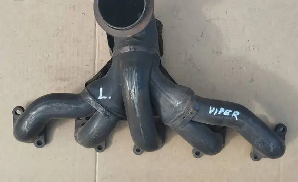 Dodge Viper Exhaust manifold