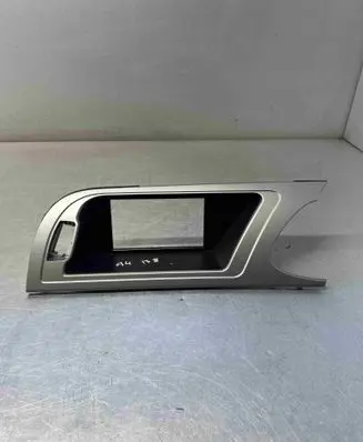 Audi A4 S4 B8 8K Radio/GPS head unit trim 8k2857185g