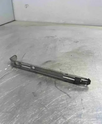 Volvo XC90 Headlight/headlamp mounting bracket 8637182