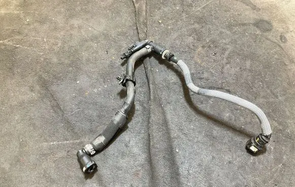 Renault Trafic III (X82) Fuel main line pipe D10A711100408