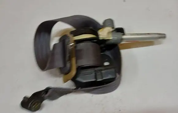 Volvo S60 Middle seatbelt (rear) 570521400 570521400L