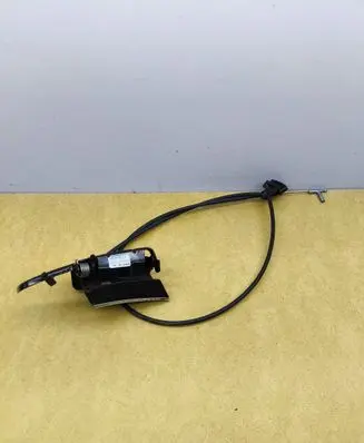 Mercedes-Benz E W212 Seat back rest lock catch 020520111146 A2129209400