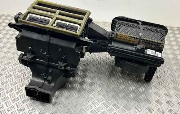 Jeep Grand Cherokee WL Interior heater climate box assembly 68595238AB MY931010 1TP6859523