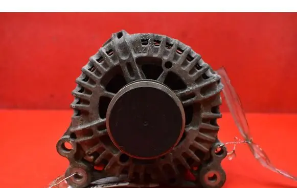 Volkswagen Golf V Generator/alternator 06F903023C