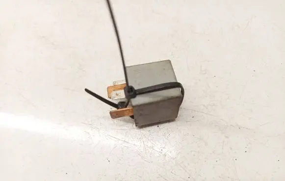 Volkswagen Lupo Other relay 357911253