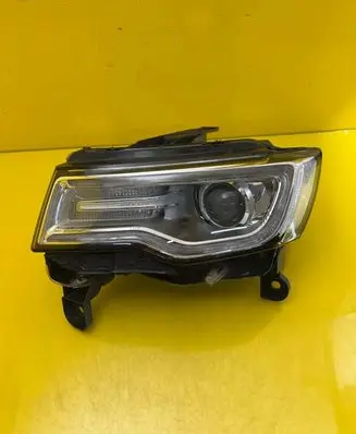Jeep Grand Cherokee Headlight/headlamp 68144709AH