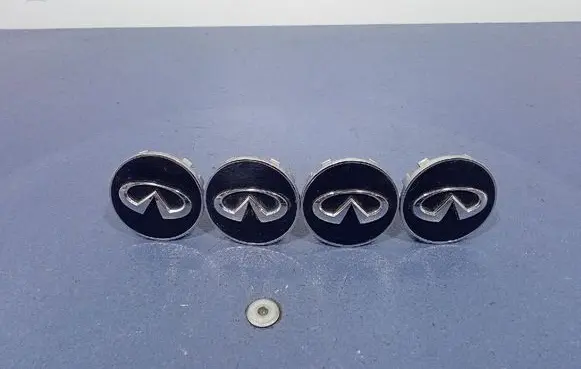 Infiniti Q50 R17 wheel hub/cap/trim 403431CA4A