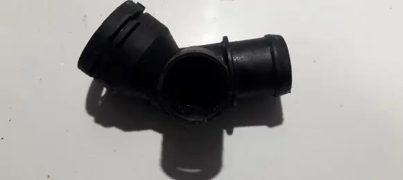 Volkswagen PASSAT B6 Engine coolant pipe/hose 1K0122291AD