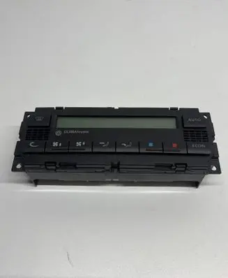 Volkswagen PASSAT B5.5 Climate control unit 3B1907044C 5HB009044C