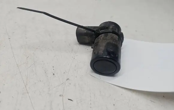 Ford Focus C-MAX Parking PDC sensor 687756